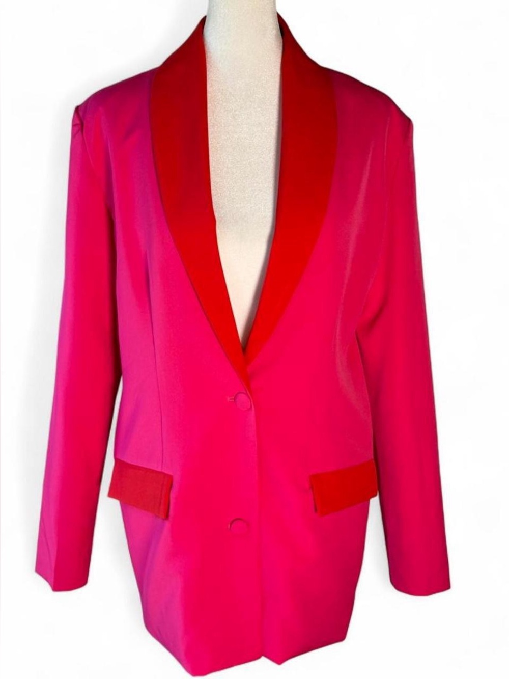 💕Strut & Bolt bright pink blazer with red trim, size S